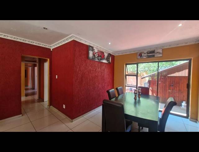 5 BEDROOM HOUSE FOR SALE IN BRACKENDOWNS